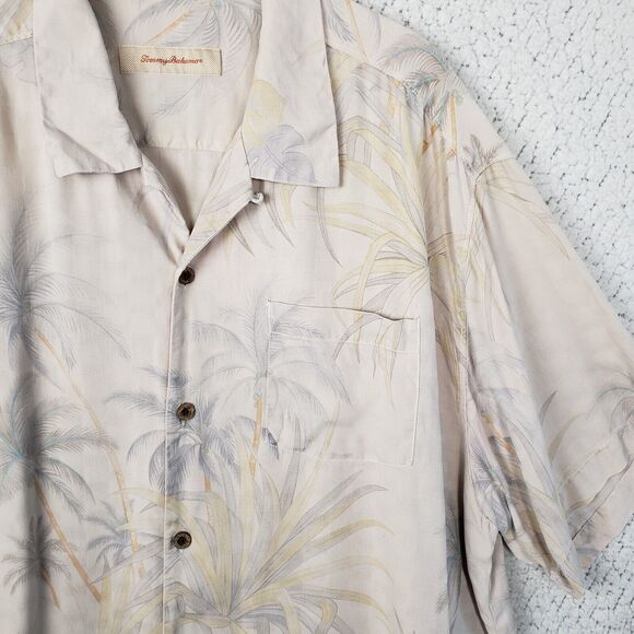 Tommy Bahama 100% Silk Hawaiian Button Up Shirt Mens Size XL Yellow Floral 52x31 - Picture 3 of 11